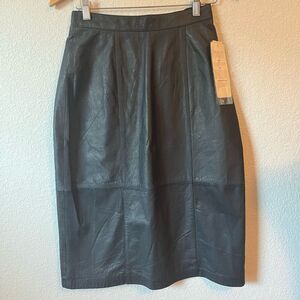 Quality vintage 90’s deadstock patchwork Black Leather Skirt 4 western cowgirl